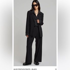 The Frankie Shop Aliye Black Pintuck Pants- size small